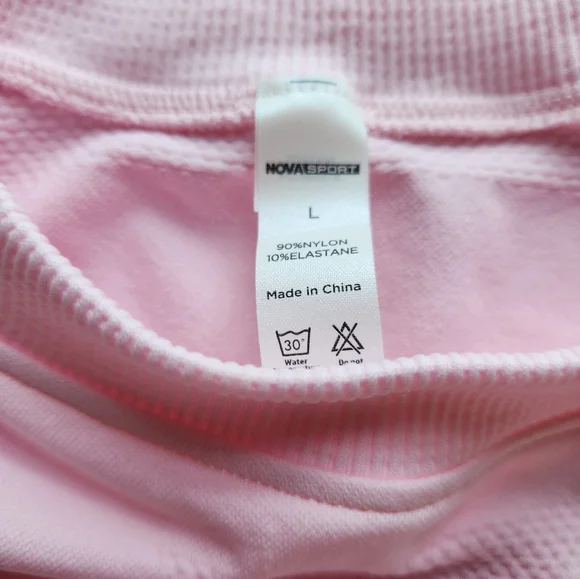 Fashion Nova Fitness Long Sleeve Crop NWT - Picture 5 of 5